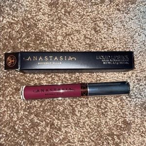 Anastasia Beverly Hills liquid lipstick
